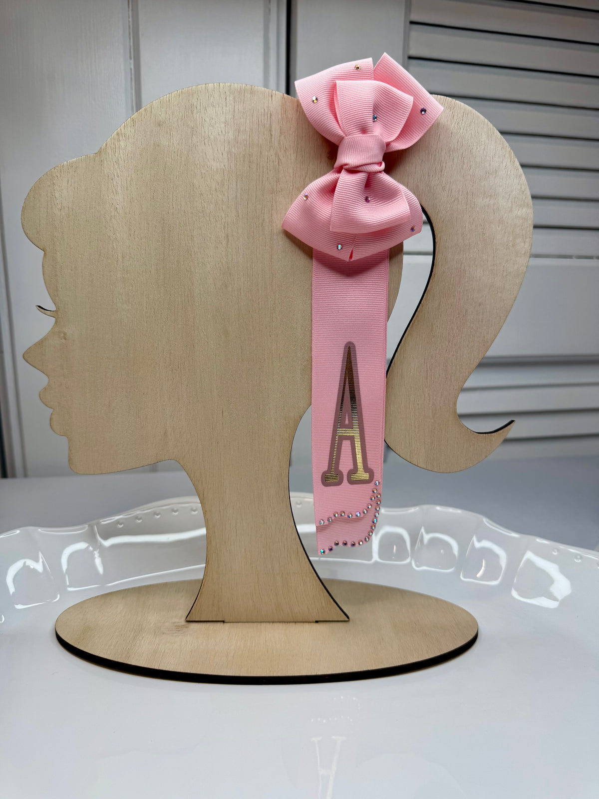 Customized vertical tail hair bow. by The Bowing Bow, photo 3