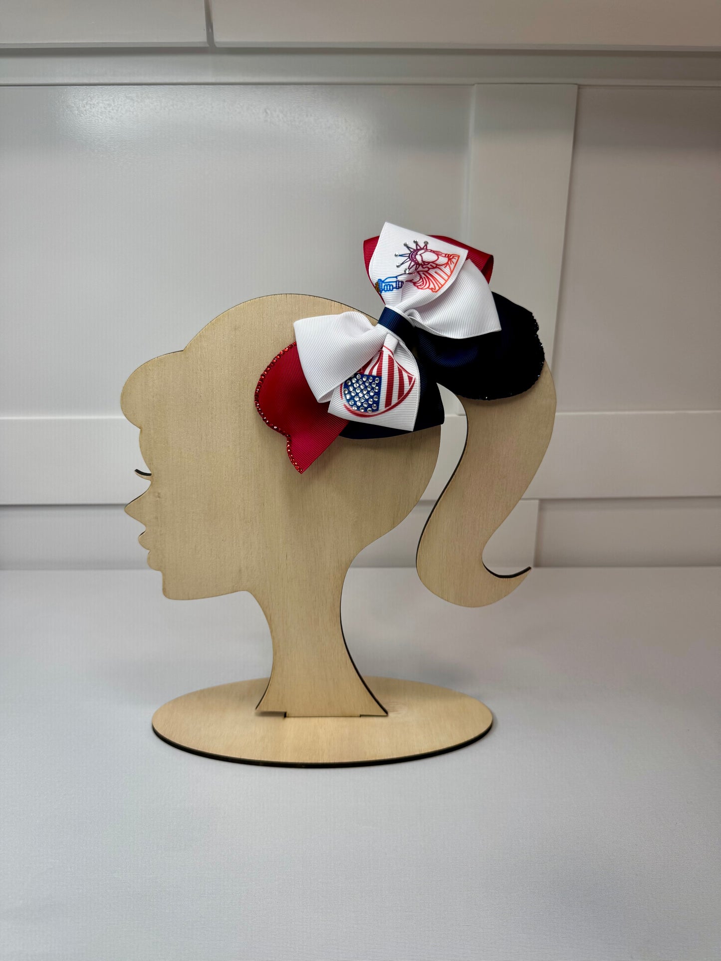 American Liberty Hair Bow by The Bowing Bow, photo 2
