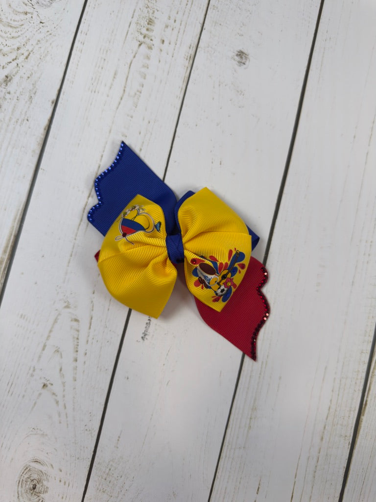 Colombia Hair Bow by The Bowing Bow, photo 8