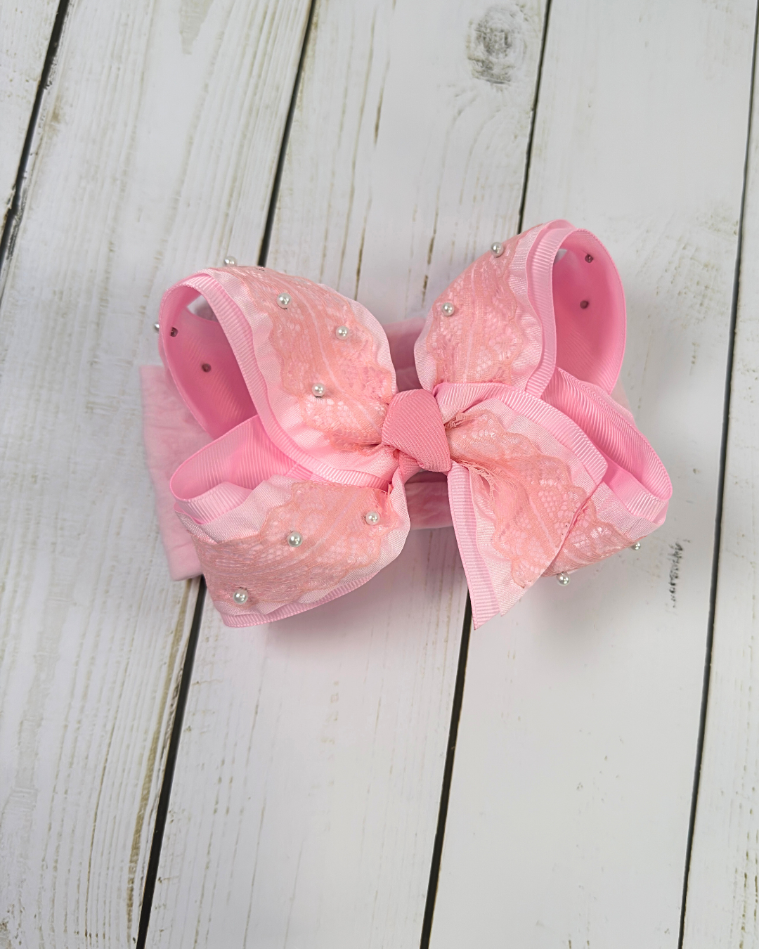 Pink Boutique lace and pearls by The Bowing Bow, photo 7