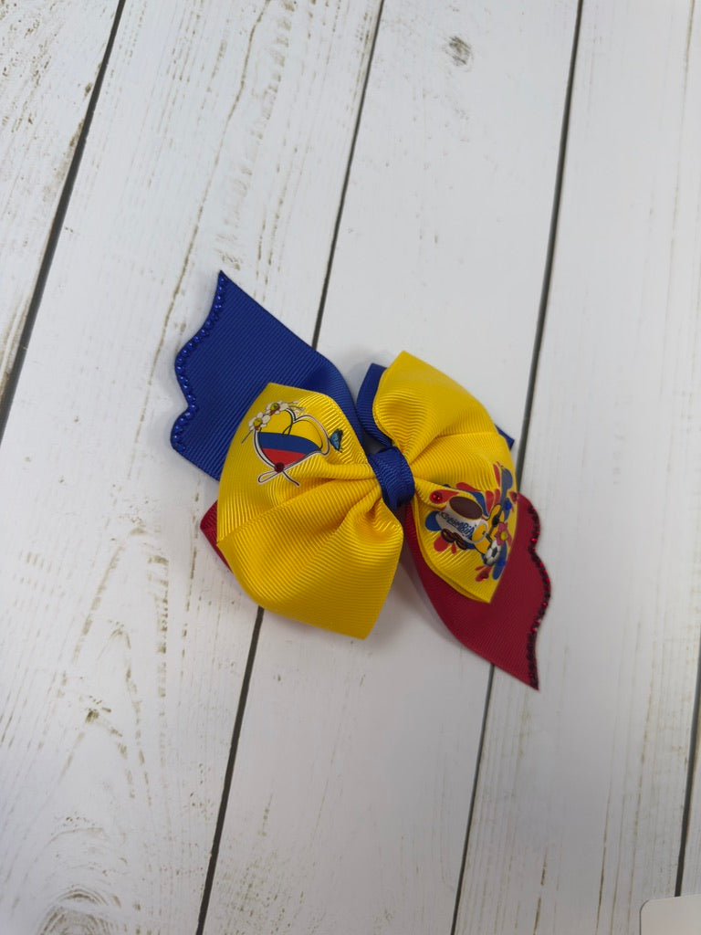 Colombia Hair Bow by The Bowing Bow, photo 10