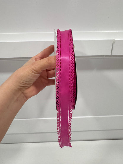 Scallop Edge 1.5 IN Satin Ribbon