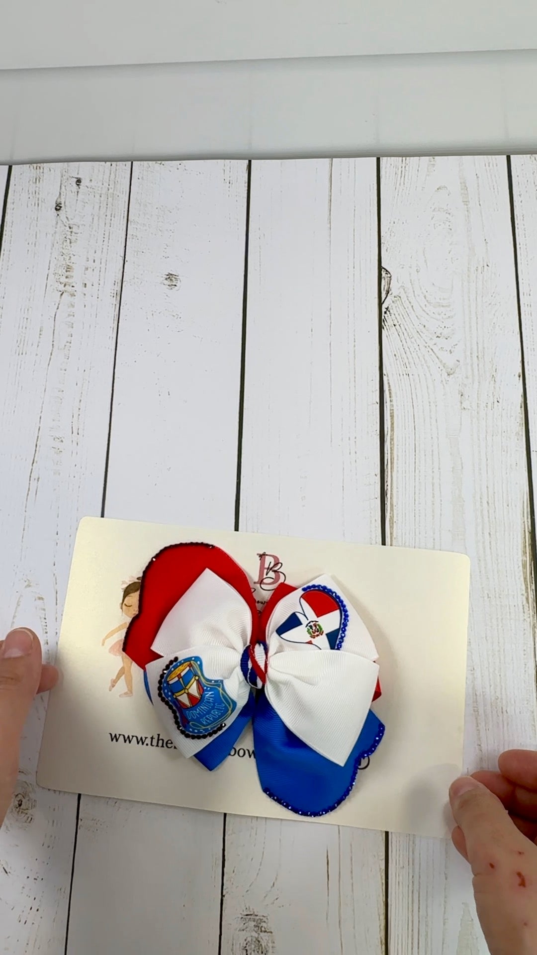 Dominican Republic Hair Bow