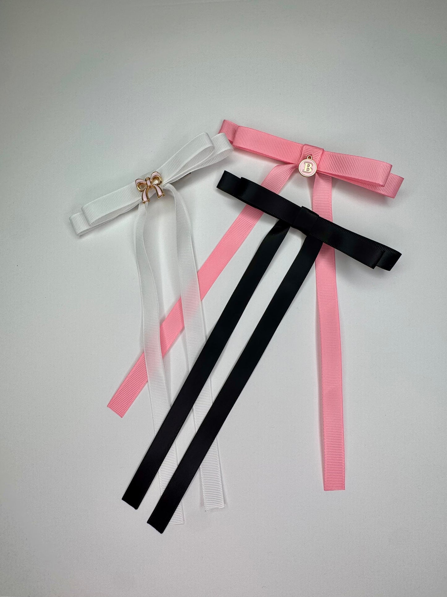 Elegant trio bow set