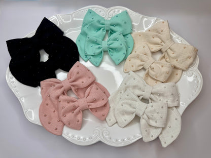 Linen Pearl Hair Bow (Large)