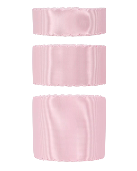 Scalloped pink wavy Edge