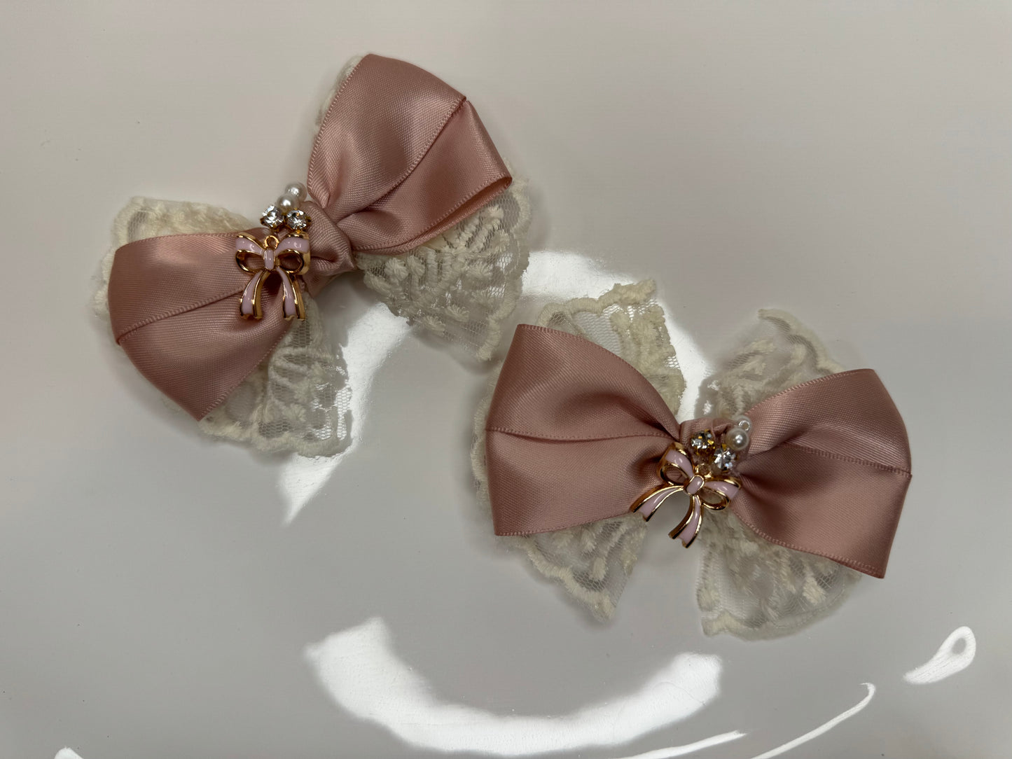 Vintage Lace Bow