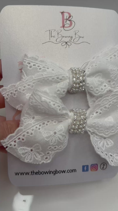 Romantic Lace with pearls